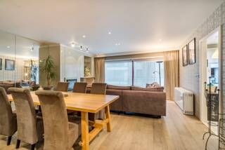 Instapklaar appartement met een ruime bewoonbare oppervlakte van 98 m², gelegen op de eerste verdieping van een kleinschalige Residentie...