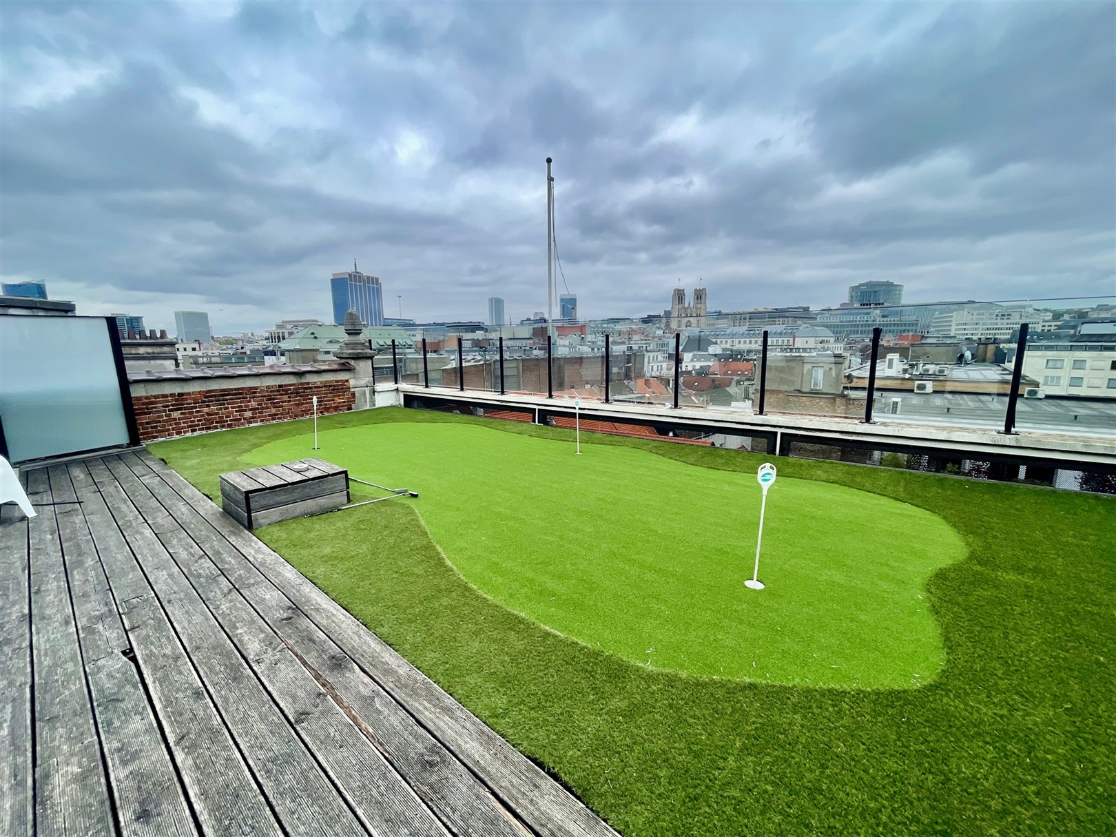 Exclusieve penthouse met golf putting green! - foto 2