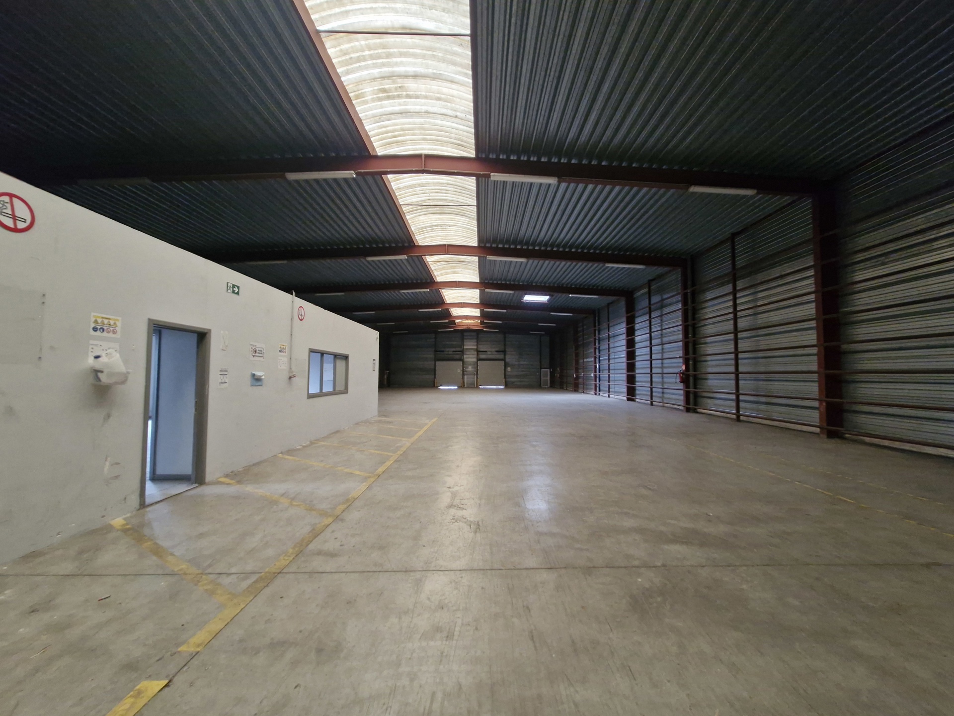 Commercial for rent in Nivelles - photo 5