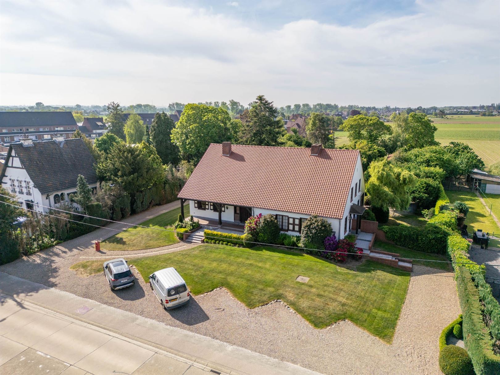 TE KOOP: Riante villa met praktijkruime te Dilsen-Stokkem! - foto 5