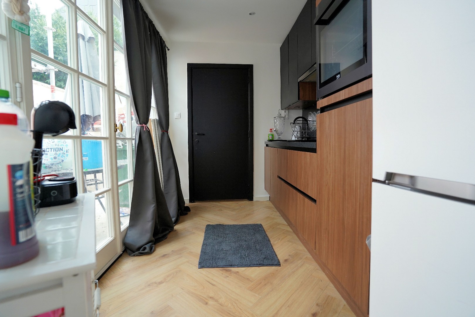 Quasi geheel gerenoveerde woning 3 slpk, garage, koer - foto 5