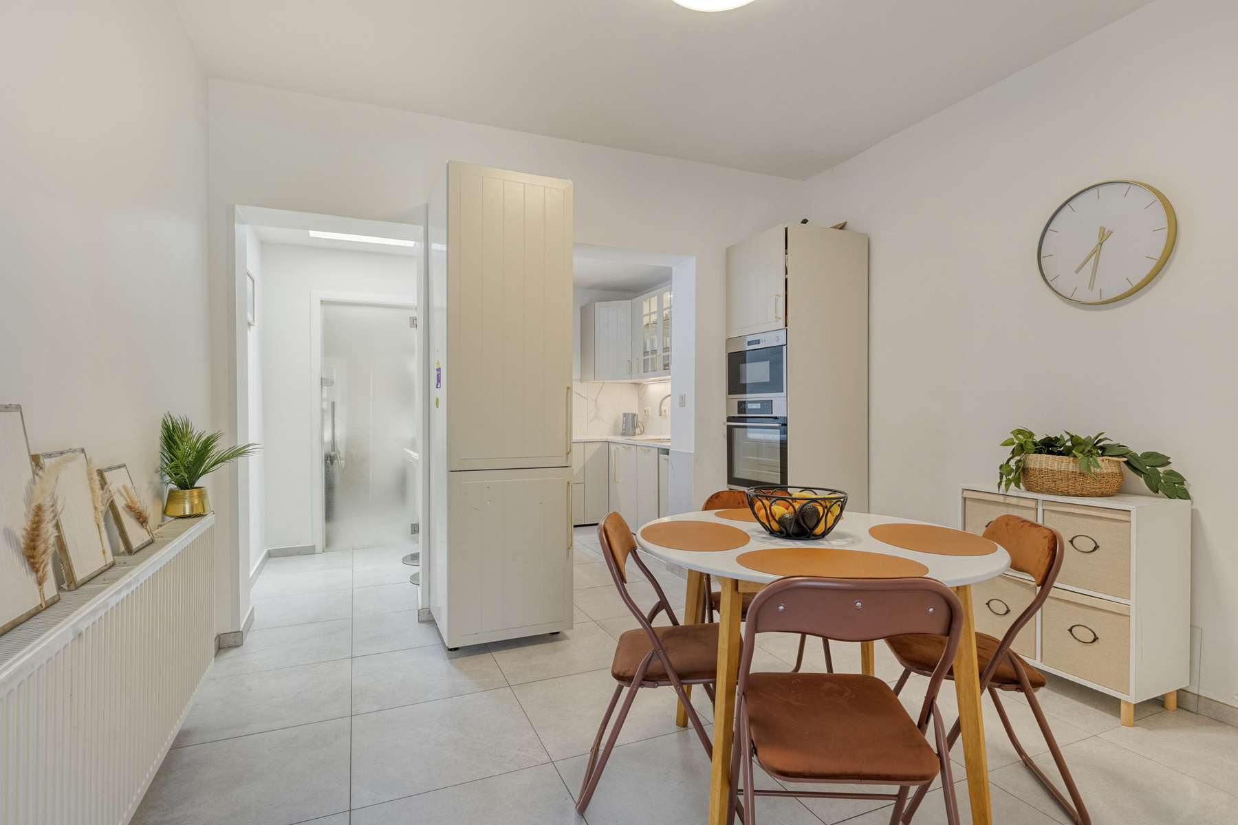 Volledig gerenoveerde, instapklare woning/triplex met 3 slpk - foto 4