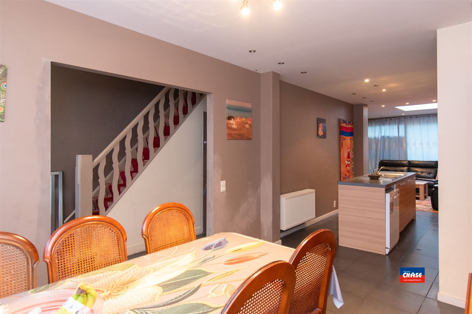 Instapklare woning met 2 tot 3 slaapkamers en mooie tuin - foto 4