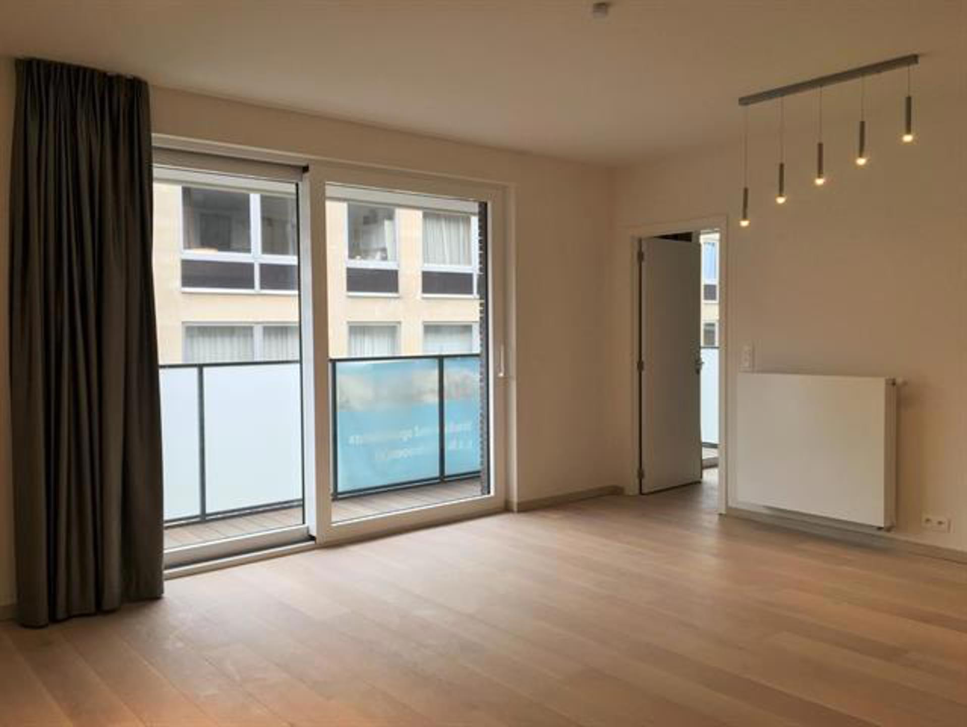 Mooi appartement met 1 slaapkamer + parkeerplaats en kelder - foto 4