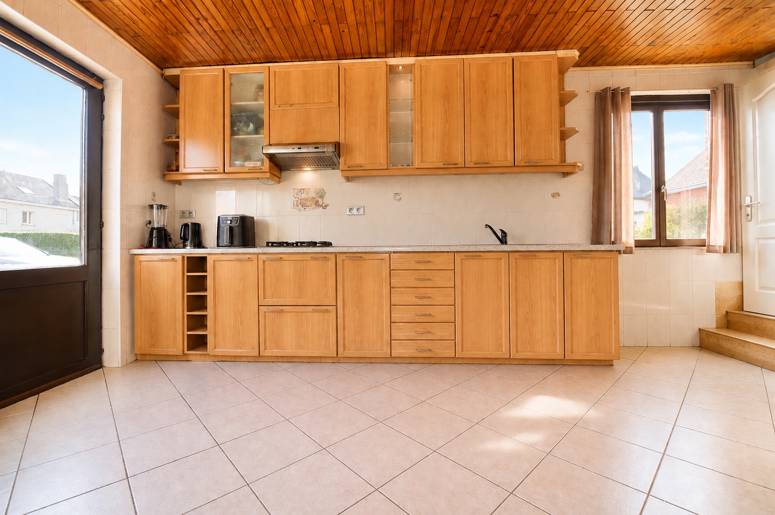 Veelzijdig handelshuis met woonst, 3 slaapkamers - 279.000 EUR - foto 5