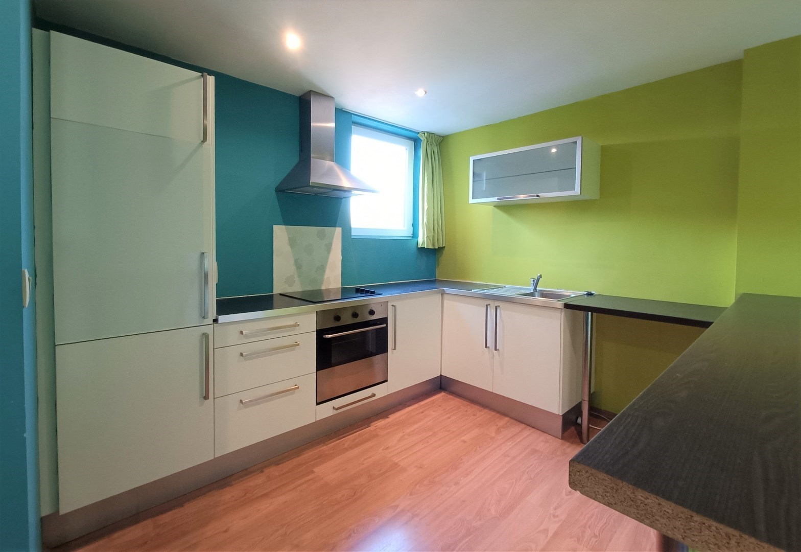 Gezellig appartement met 1 slaapkamer - centrum Tongeren - foto 4
