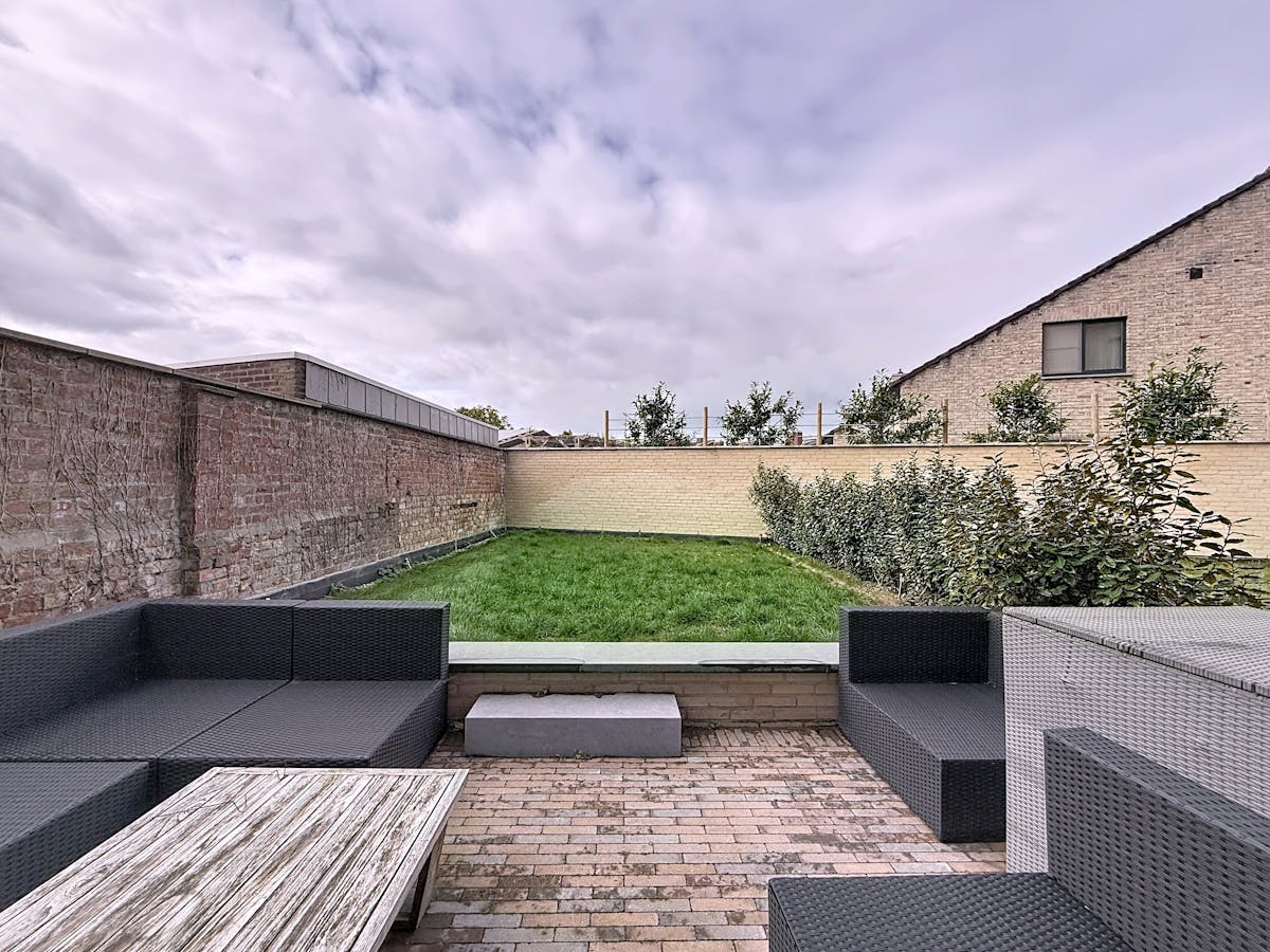 Appartement met 2slaapkamers + staanplaats te huur in Veurne - foto 4