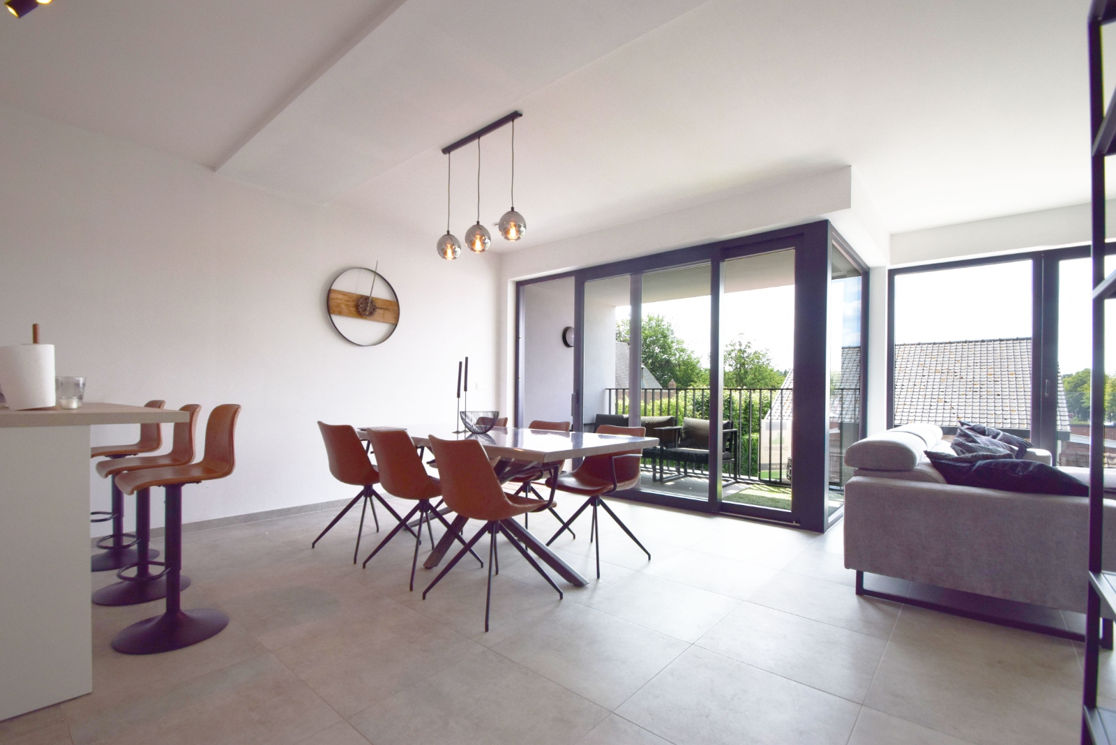 Makkelijk bereikbaar appartement met 2 slaapkamers vlakbij het centrum - foto 4