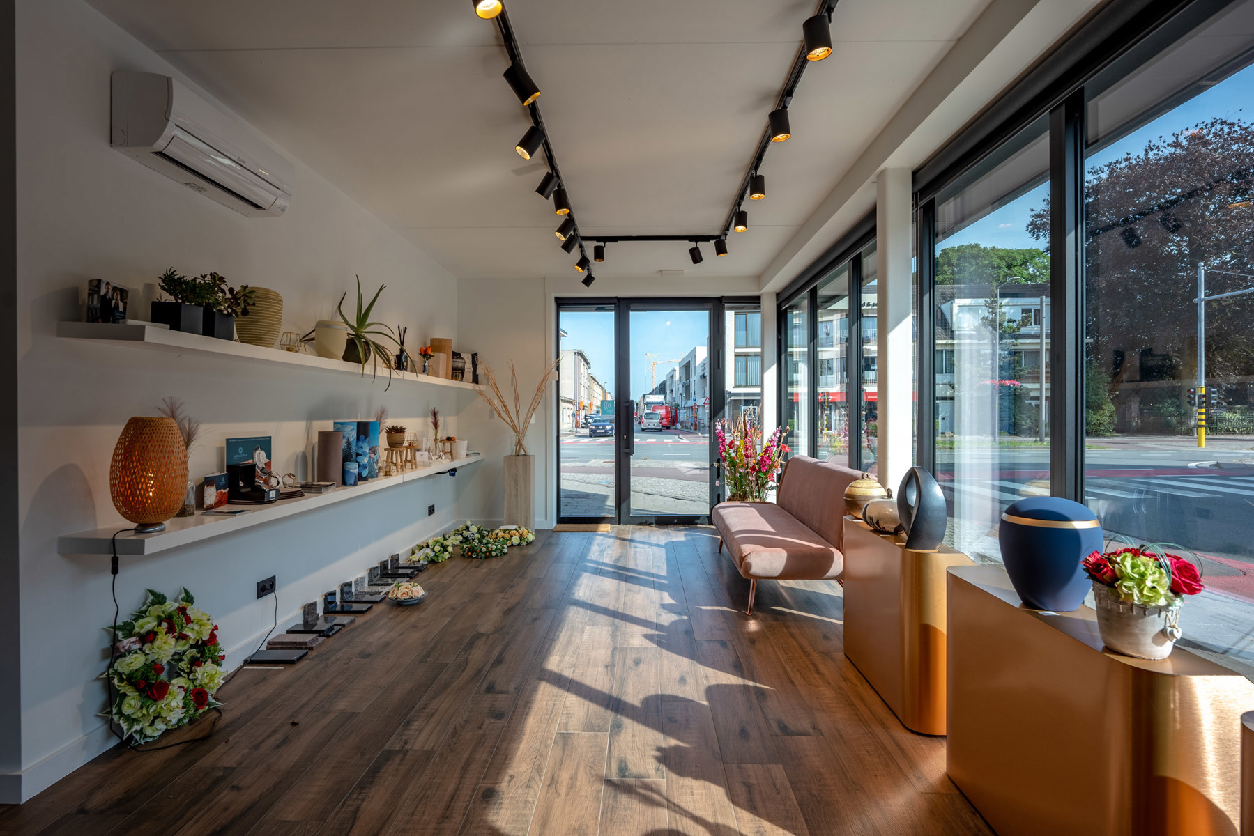 Commercial à louer à Stabroek - photo 5