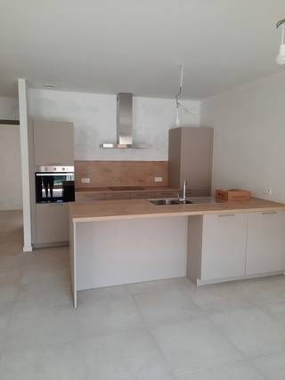 Dit energiezuinige nieuwbouwappartement maakt deel uit van het prestigieuze woonproject Burenberg in Leuven, een groene en rustige omgeving...