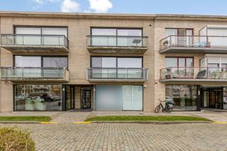 Appartement met 2 slaapkamers en garagebox te koop in Tessenderlo centrumOp de Vismarkt, in het bruisende centrum van Tessenderlo, vinden we dit...