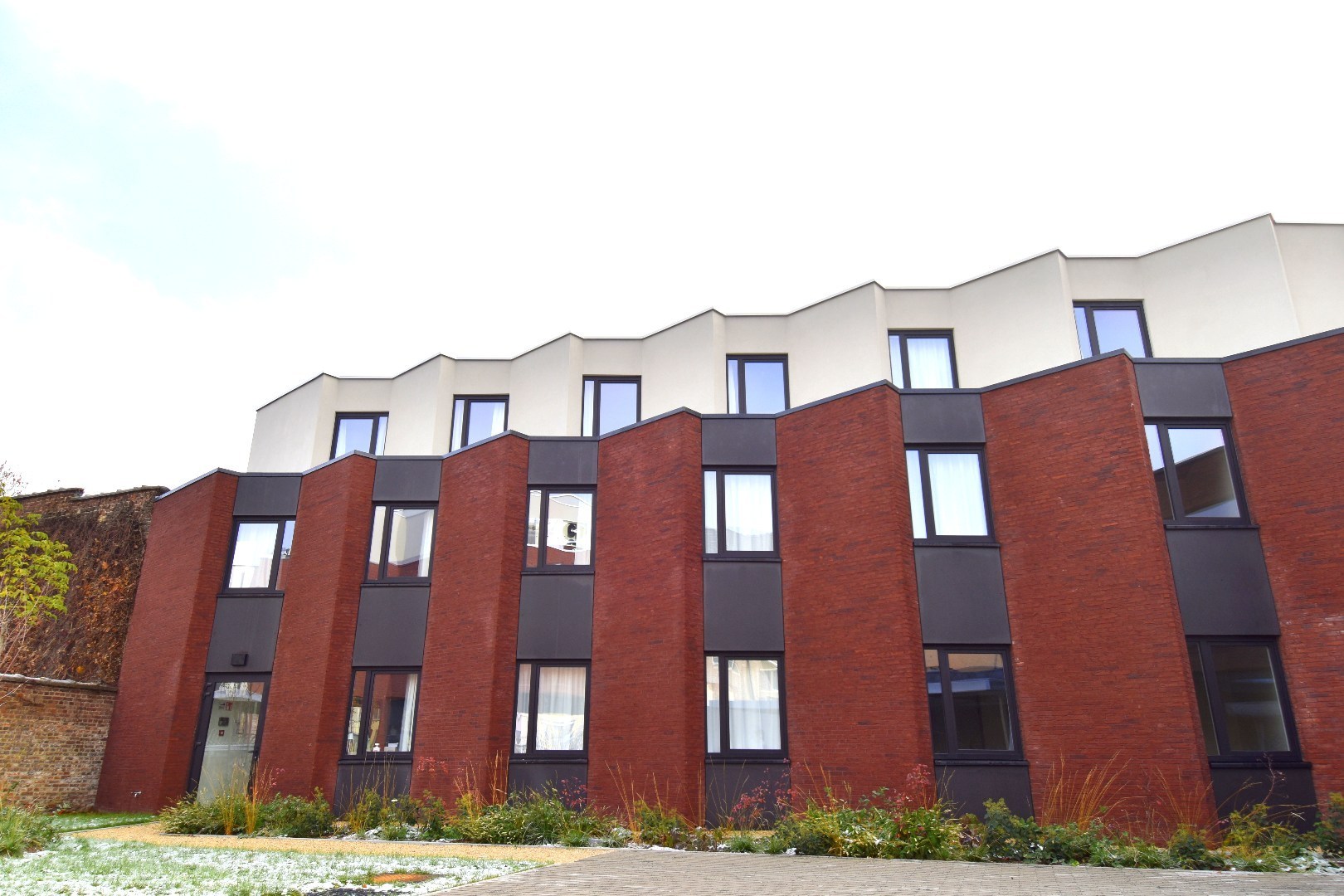Studentenkamer (25,5 m²) te koop in "Residentie Amand 47" op het Sint-Amandsplein te Kortrijk - foto 4