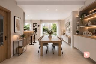 <p>Op een uitstekende ligging nabij het centrum van Dilbeek bevindt zich deze ruime en uitstekend onderhouden gezinswoning met tal van mogelijkheden.</p><p></p><p>Op het gelijkvloers beschikt de woning over een garage, een stookkelder, een voorraadkelder en een berging. Momenteel werd een deel van de garage en de berging ingericht als praktijkruimte, ideaal voor een vrij beroep, thuiswerk of een zelfstandige activiteit. Uiteraard kan deze ruimte desgewenst eenvoudig opnieuw worden omgevormd tot een volwaardige garage.</p><p></p><p>De eerste verdieping verwelkomt u via een inkomhal met vestiaire en gastentoilet. Verder bevindt zich hier een bijzonder ruime en lichtrijke woon- en eetkamer met open, volledig geïnstalleerde keuken. Dankzij de grote raampartijen geniet u van een aangename lichtinval. Vanuit de leefruimte heeft u rechtstreeks toegang tot de gezellige en onderhoudsvriendelijke tuin, waar het heerlijk vertoeven is tijdens zonnige dagen.</p><p>Op de tweede verdieping bevinden zich vier volwaardige slaapkamers, bereikbaar via de nachthal, alsook een badkamer uitgerust met een douche.</p><p>Via een vaste trap bereikt u de zolderverdieping. Deze werd ingericht als een polyvalente ruimte die perfect kan dienen als extra slaapkamer, bureau, speelkamer, hobbyruimte of ontspanningsruimte. Bovendien zijn hier praktische inbouwkasten voorzien, wat zorgt voor extra opbergruimte.</p><p></p><p>Ook op technisch vlak scoort deze woning bijzonder goed. Zo werd de woning voorzien van nieuwe dubbele beglazing, beschikt ze over dakisolatie van 12 cm (2016) en is de elektrische installatie conform de geldende normen. </p><p>Kortom, een ruime, instapklare en veelzijdige woning op een gegeerde locatie, vlakbij het centrum van Dilbeek, scholen, openbaar vervoer en tal van andere voorzieningen.</p><p></p><p>EPC 300 kWh/m²</p><p></p>