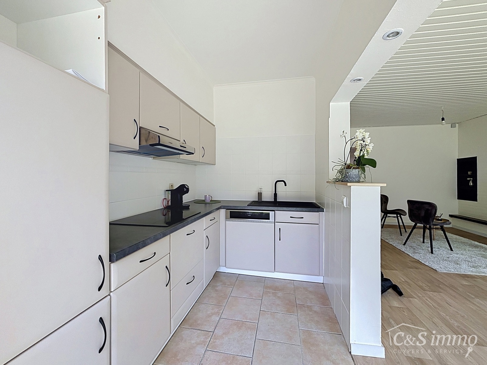 Instapklaar 2 slaapkamer appartement op het gelijkvloers - foto 5