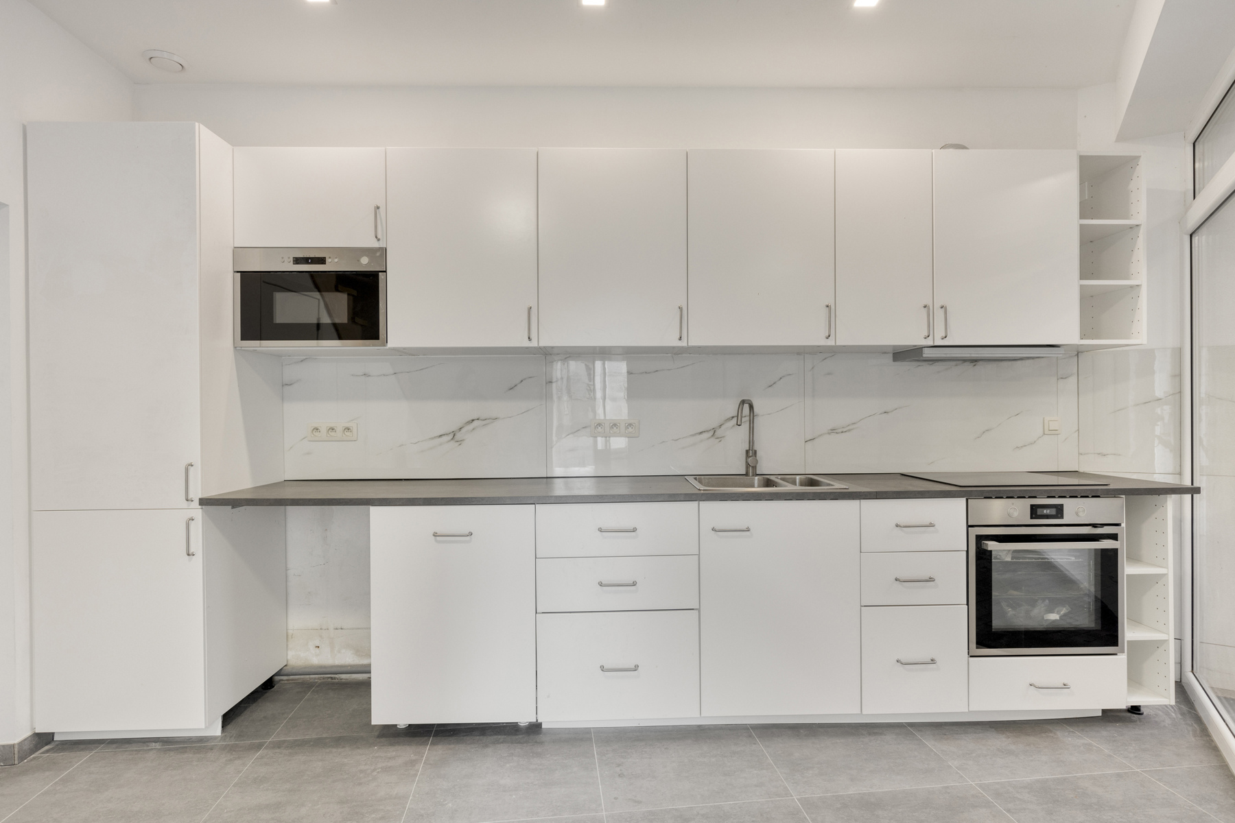 Mooi gerenoveerde stadswoning in het centrum van Tienen. - foto 5