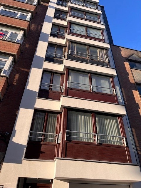 Appartement te koop – VME RAVELINGEN – 4de verdieping, centrum Oostende - foto 5