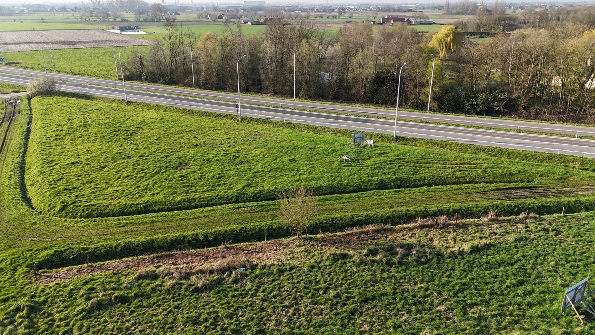 Groot stuk landbouwgrond van 2856 m² - foto 2