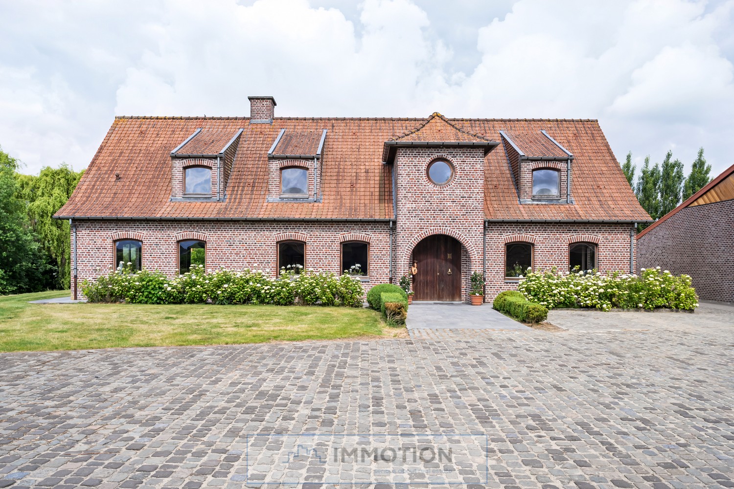 Niké's Hof - Paardenstoeterij met landelijke villa op 3,4 ha - foto 4