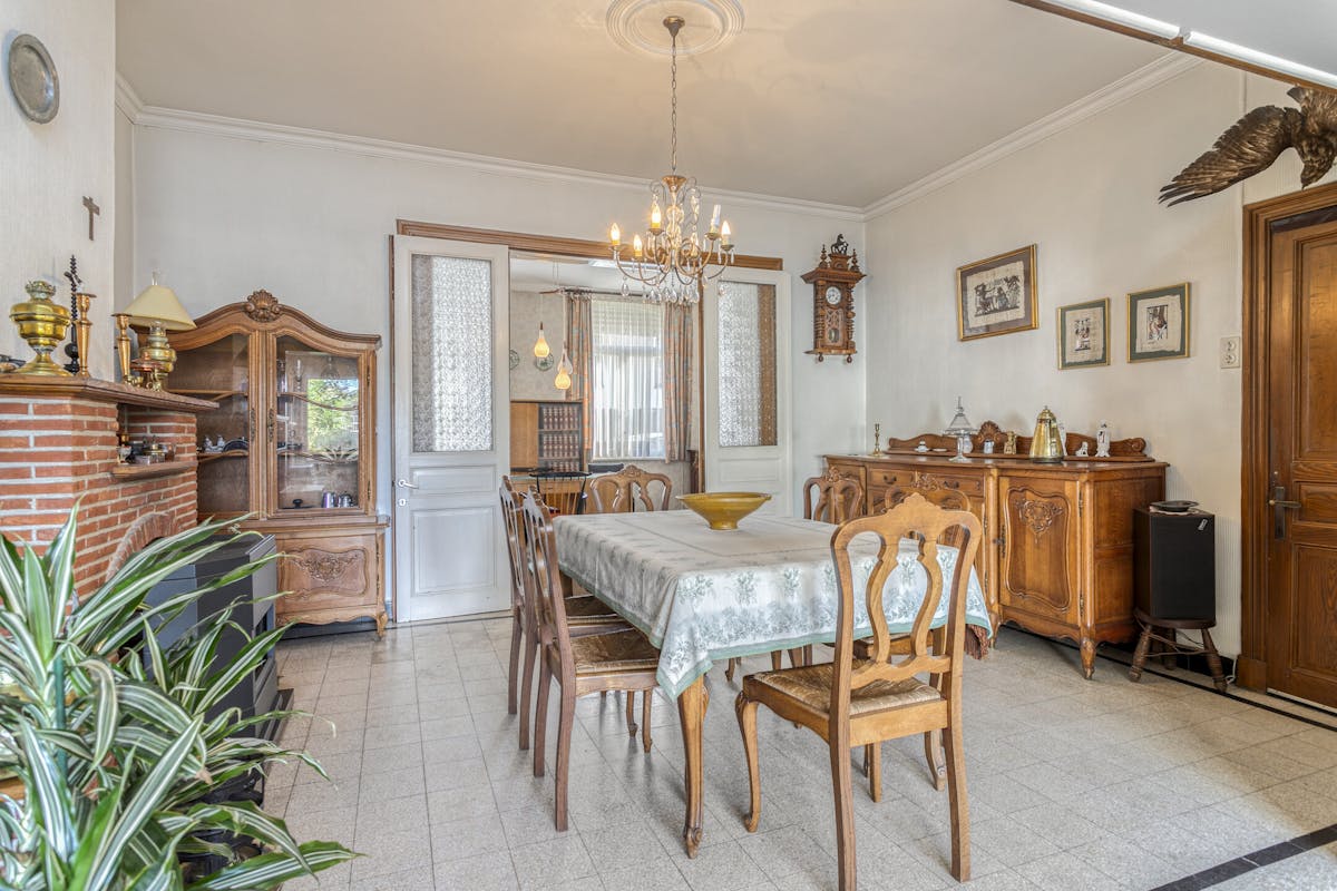 Karaktervol huis met zonnige tuin, 3 slaapkamers én garage met uitweg - foto 5