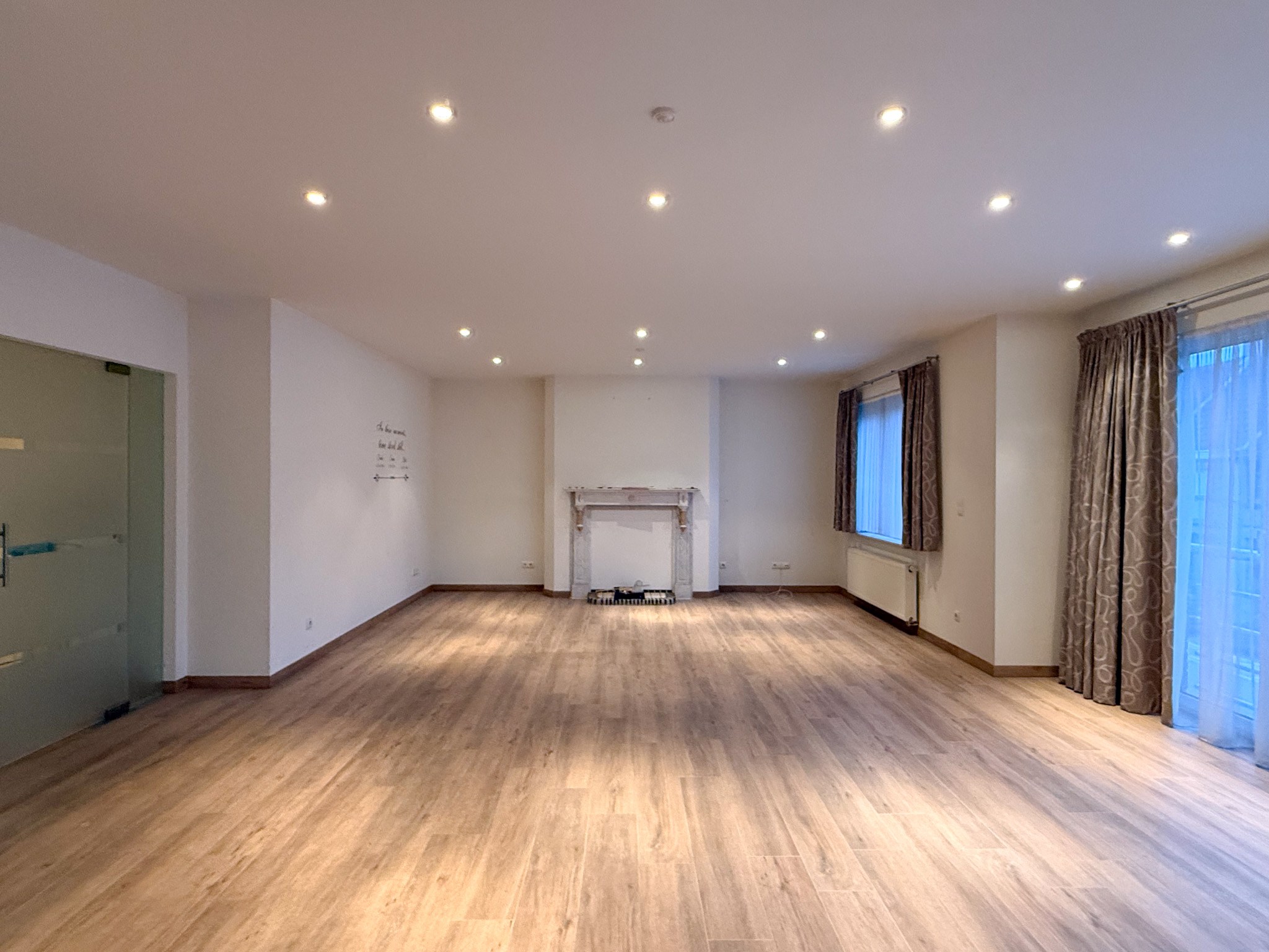 Appartement met twee slaapkamers en garage in het hartje van Beveren - foto 3