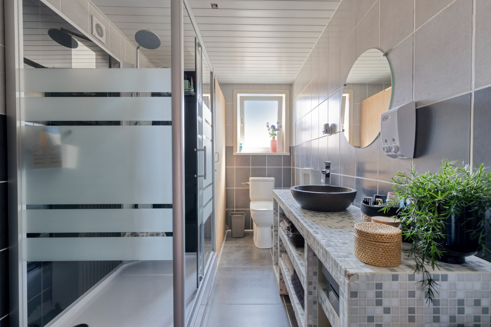 Ruime instapklare woning met multifunctionele ruimte en topligging te Ledegem - foto 5