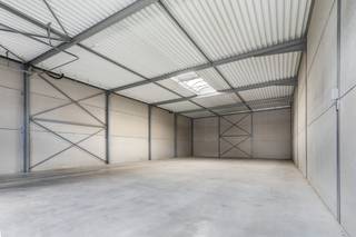 Commercial à louer à Kapellen