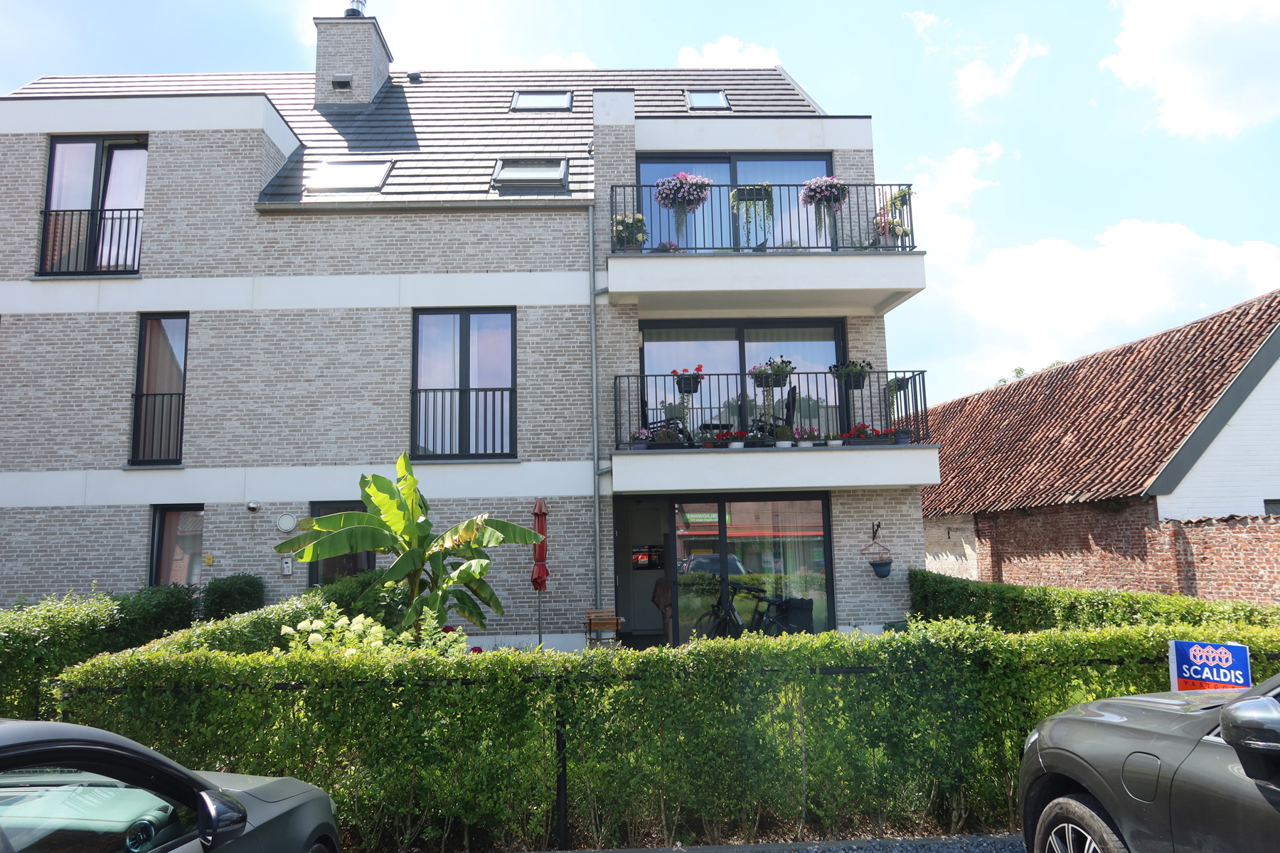 Apartment for sale in Wetteren with 1 bedroom - photo 1