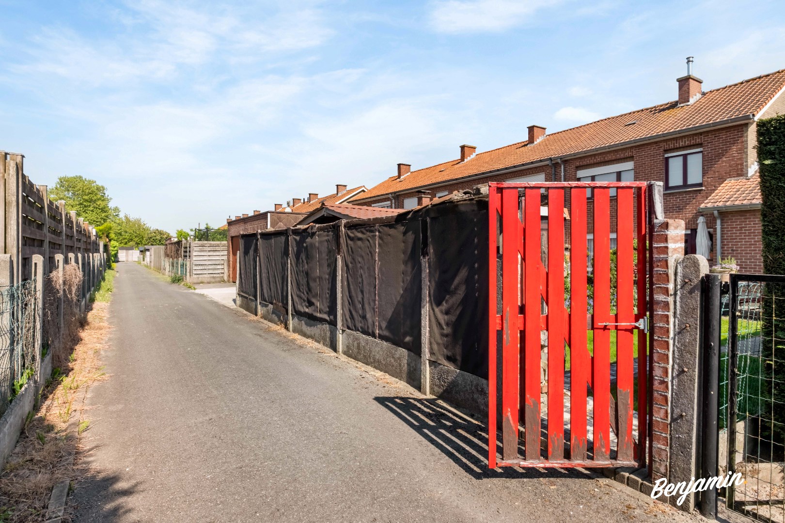 Halfopen woning met 3 slaapkamers, garage en tuin met uitweg in Harelbeke - foto 5
