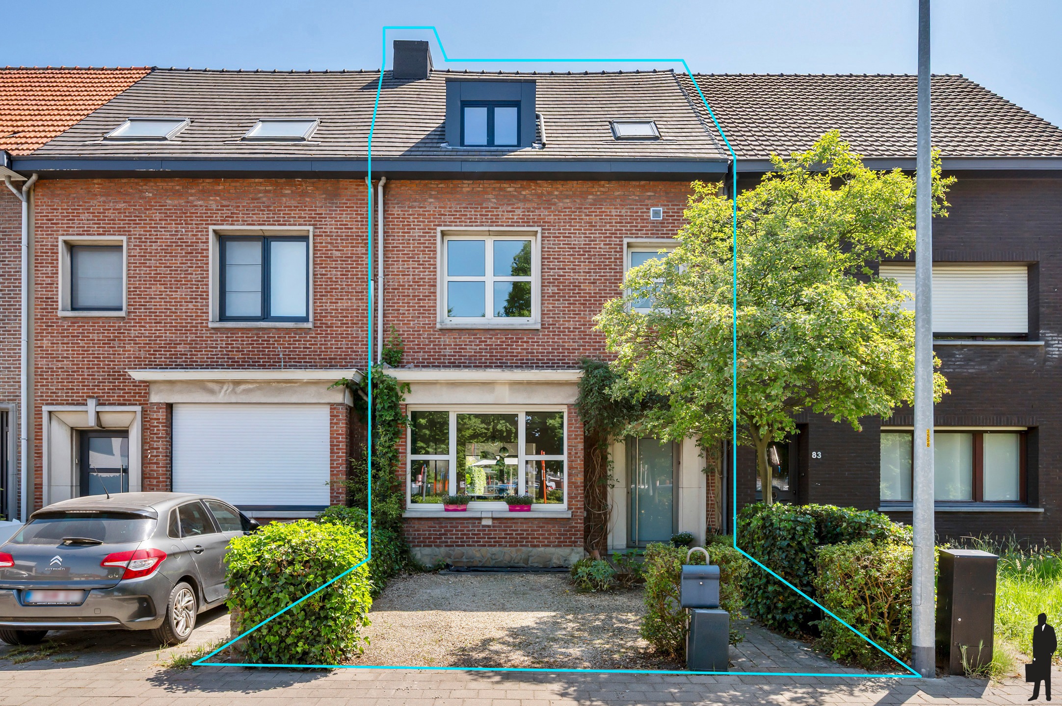Fijne gezinswoning met 5 slaapkamers en een heerlijke tuin, in het centrum. - foto 4