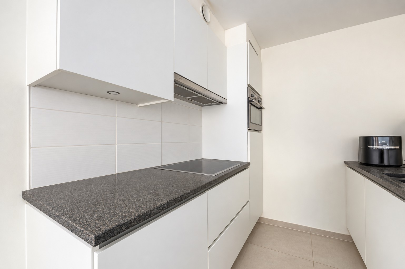Instapklaar appartement met ruim zonneterras in het centrum van Oostende! - foto 5