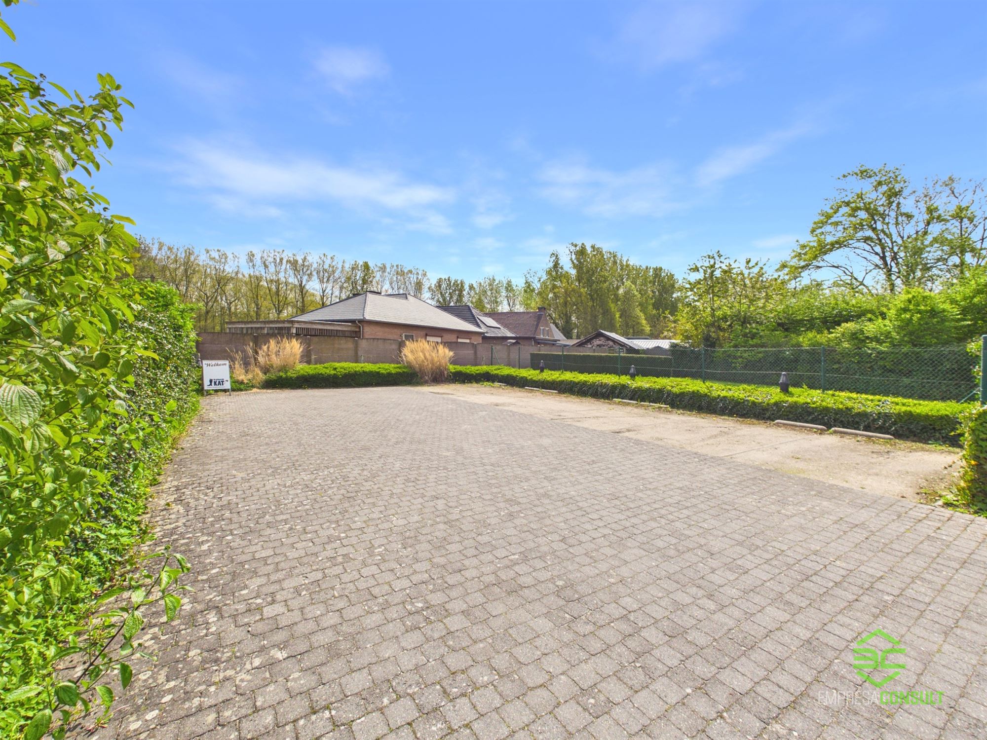 Handelsruimte van 125m² aan doorgaande weg in Budingen! - foto 5