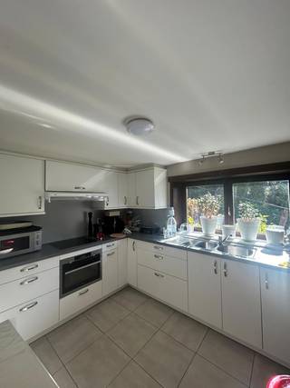 Deze woning is gelegen op wandelafstand van het centrum, echter vraagt deze woning renovatie de begane oppervlakte dient volledig verbouwd te...