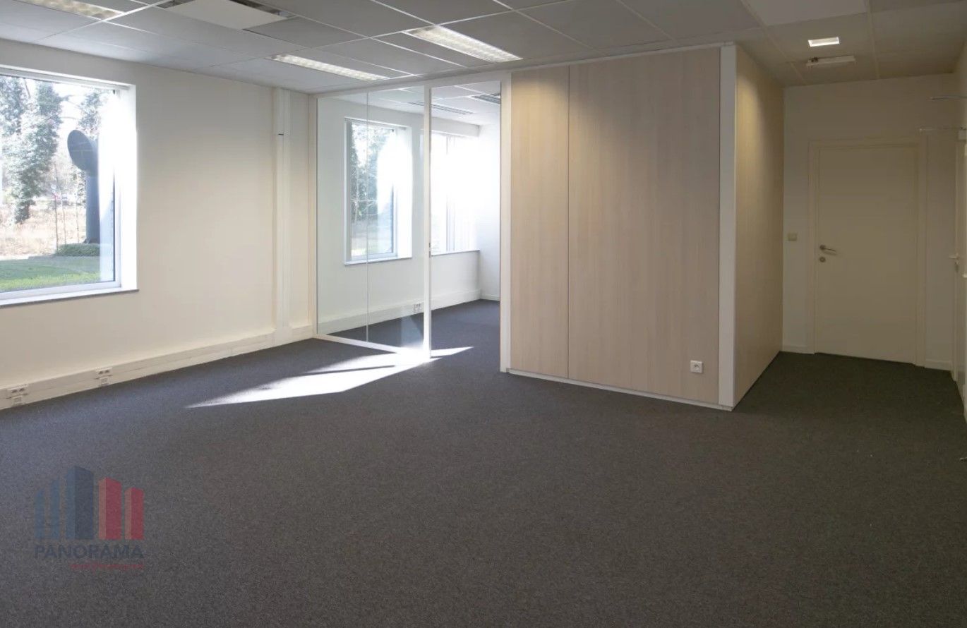 Kwalitatief kantoor van 393 m² op toplocatie nabij de R0 - foto 5