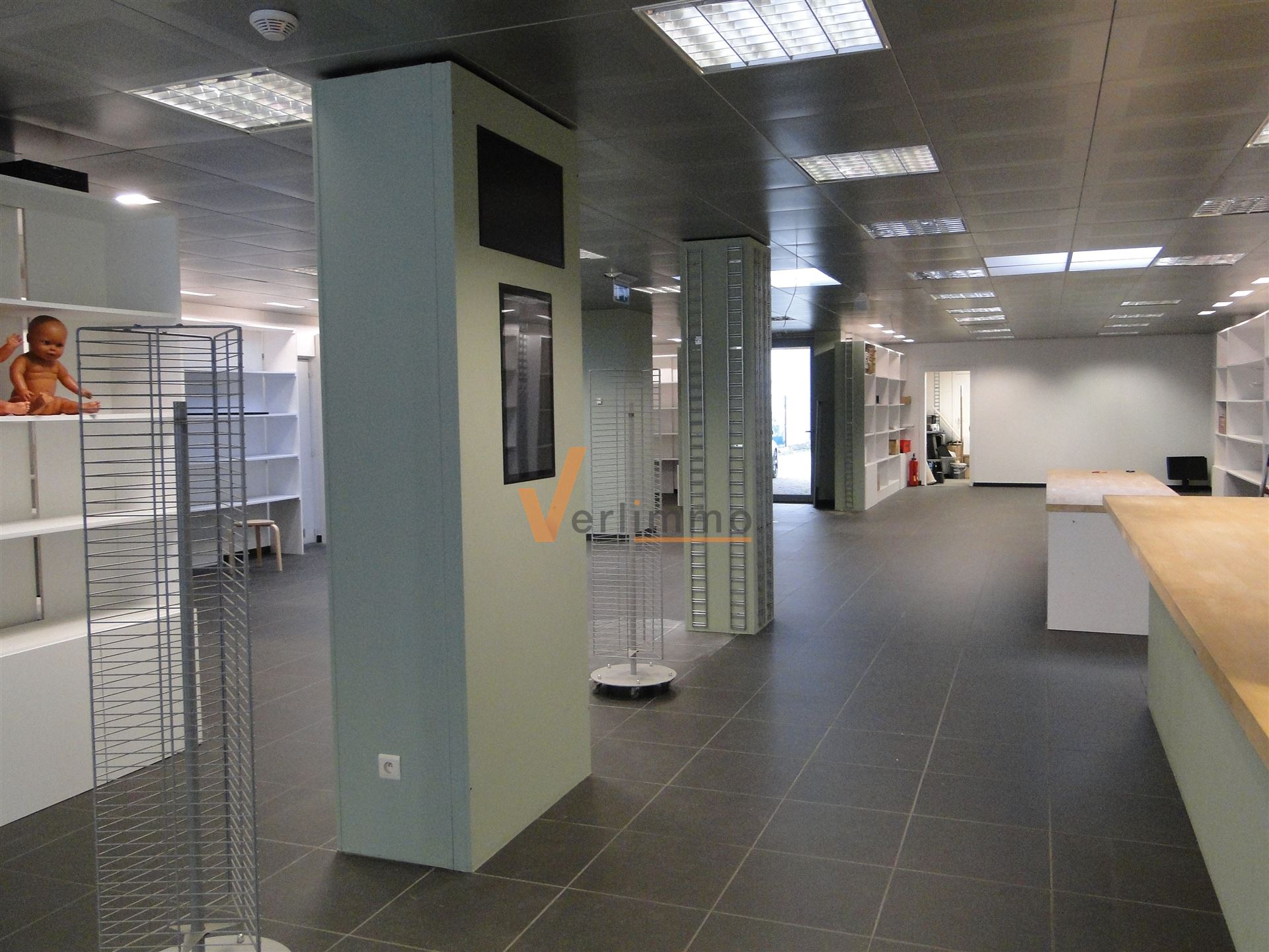 Commercial à louer à Ekeren - photo 3