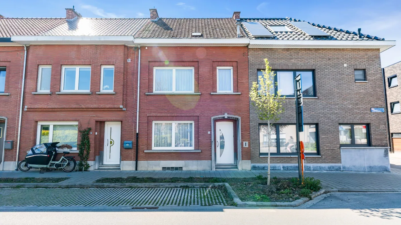 KESSEL-LO knappe woning met tuin - foto 1