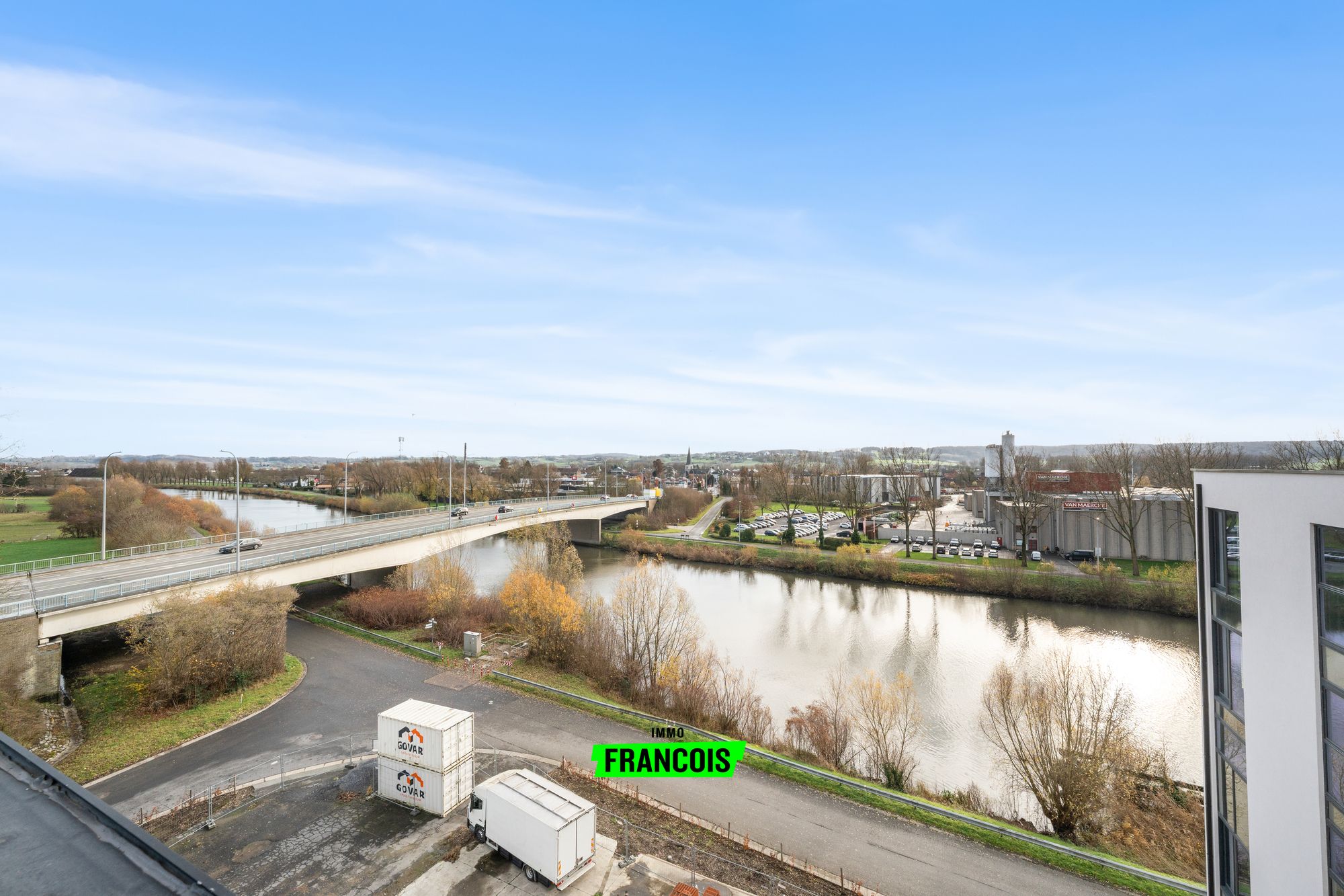 Unieke toren met KMO-units en loft te koop in Kerkhove! - foto 2