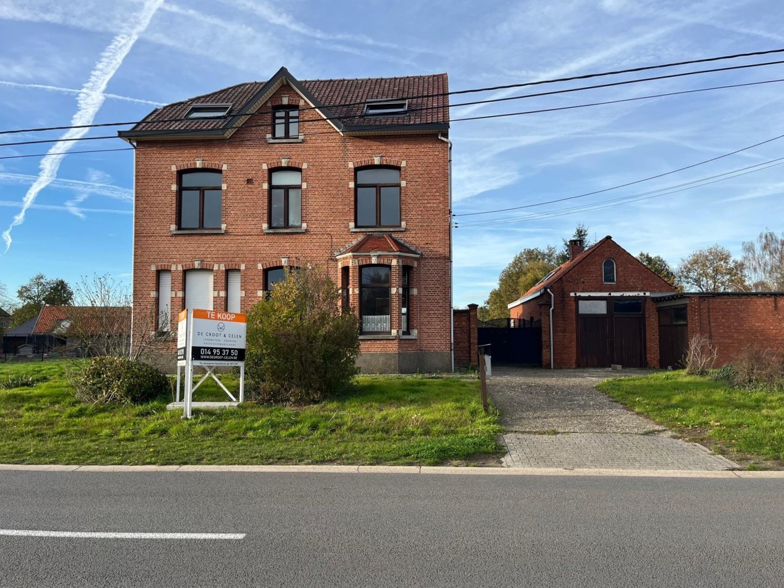 Karaktervolle, te renoveren woning op 1447 m² in Tongerlo - foto 1