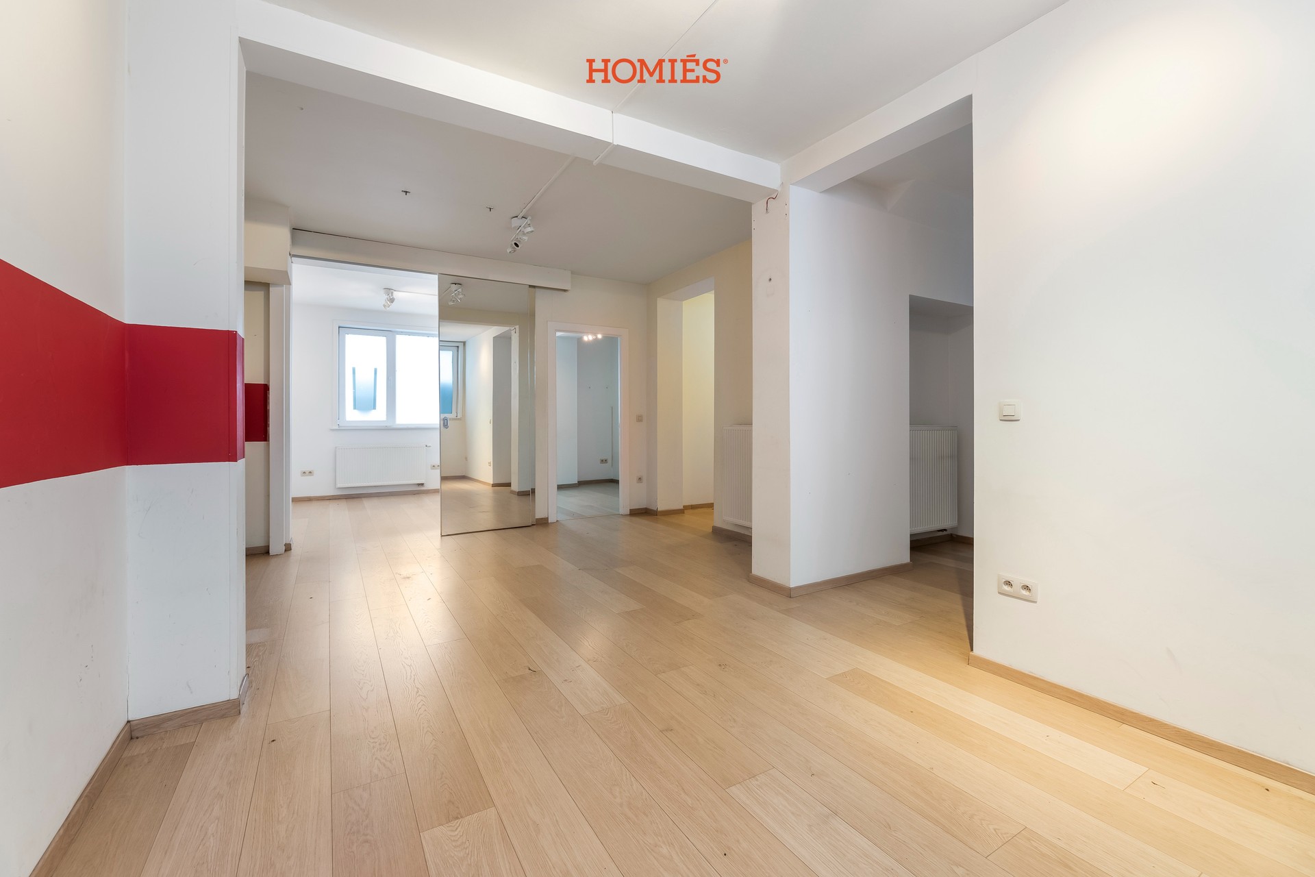 Polyvalente handelsruimte op strategische locatie - foto 2