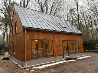 Energiezuinige quasi nieuwbouw woning in houtmassiefbouw met 3 slaapkamers op een perceel van 1.300m². Deze woning wordt verkocht onder het...