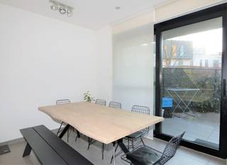 Gelijkvloers appartement  in het centrum van Mechelen.De ligging is uitstekend vlakbij het centrum van Mechelen, maar toch met de nodige rust.Dit...