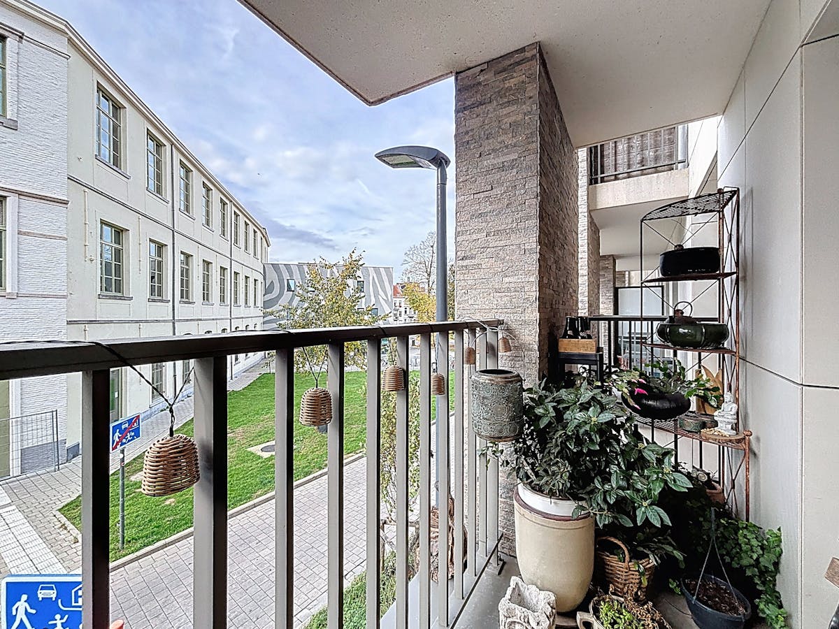 Exclusief nieuwbouwappartement bij Sint-Jacobs te Gent - foto 1
