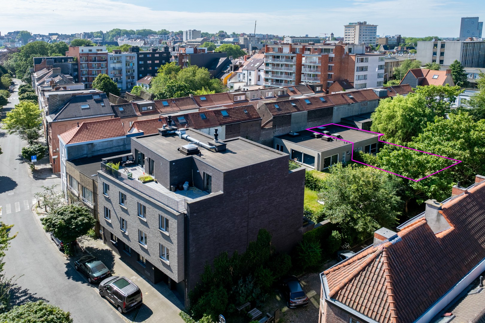 Tweeslaapkamer tuinappartement met ondergrondse staanplaats - foto 1