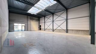 Nouvelle unité PME d'une superficie de 480 m² à louer, bénéficiant d'un emplacement exceptionnel le long de la zone commerciale Brusselbaan à...