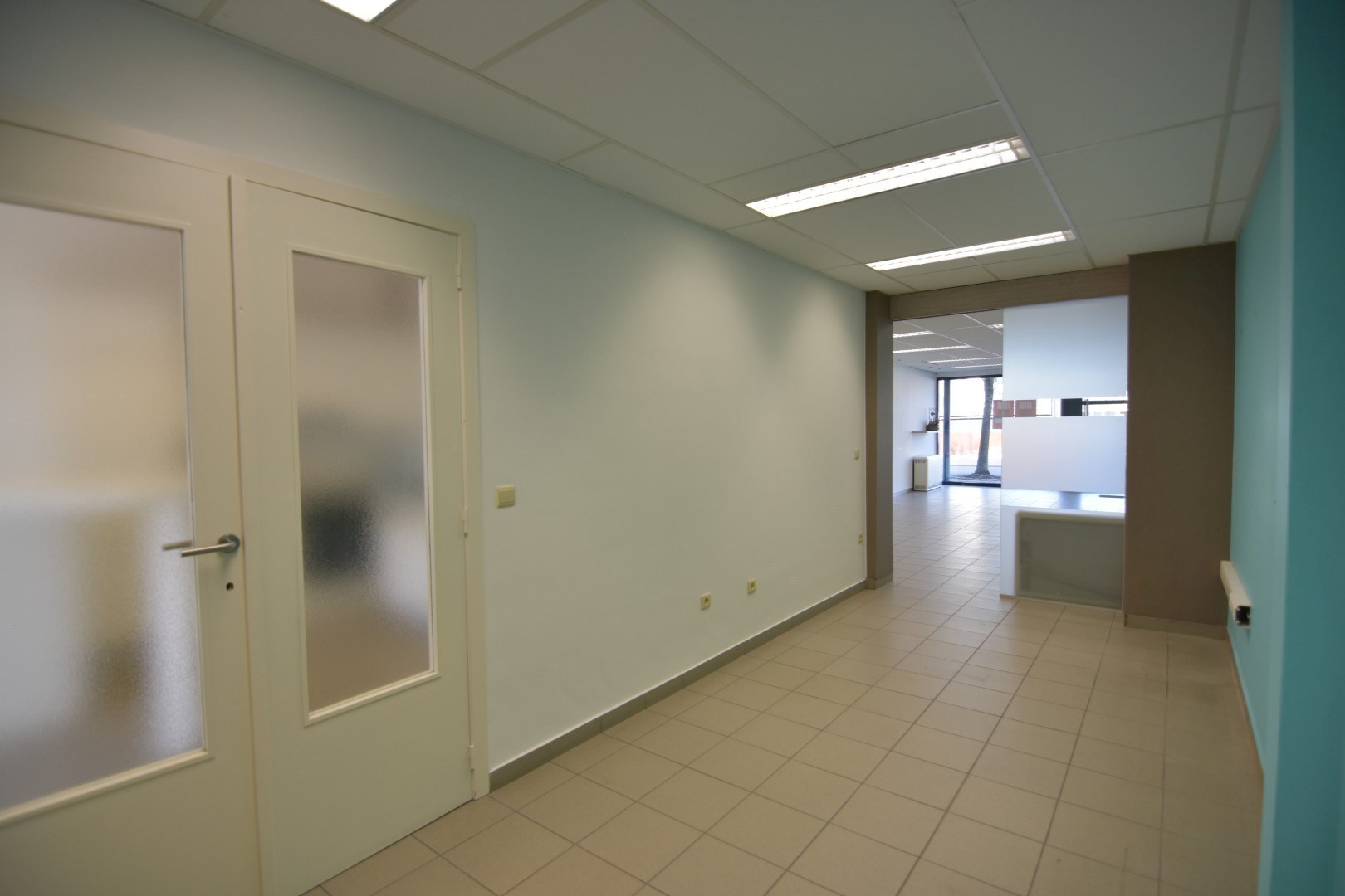 Handelsgelijkvloers (90m²) op topligging in Rumbeke - foto 5