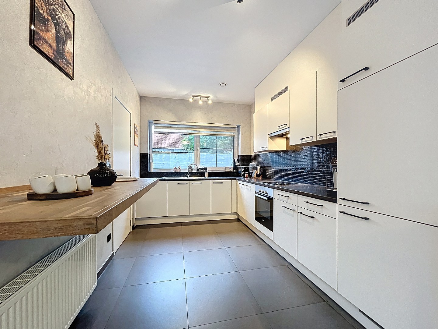 Recente (2017) gezinswoning met garage en tuin te Borsbeke - foto 5