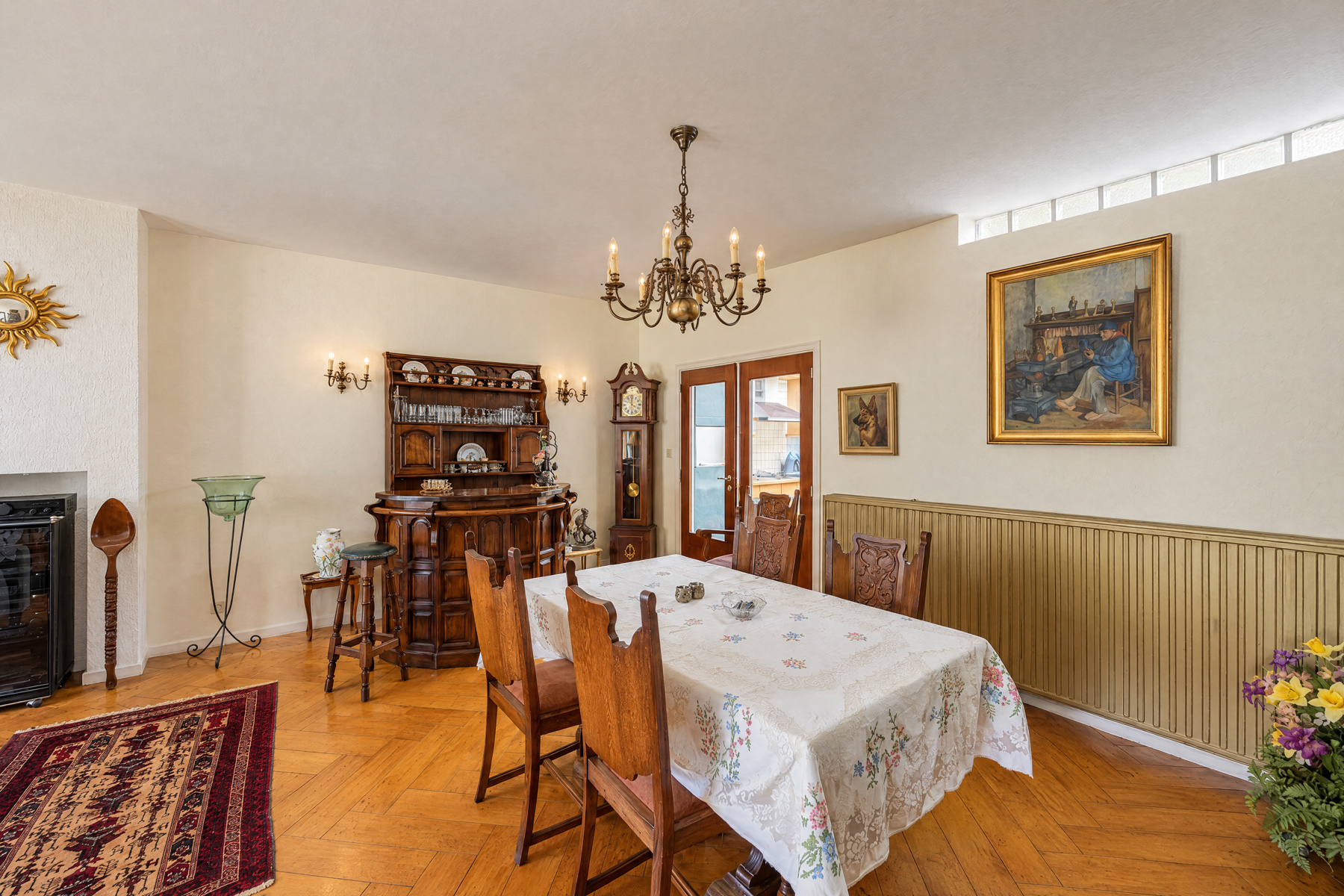 Ruime gezinswoning met 6 slaapkamers - foto 5