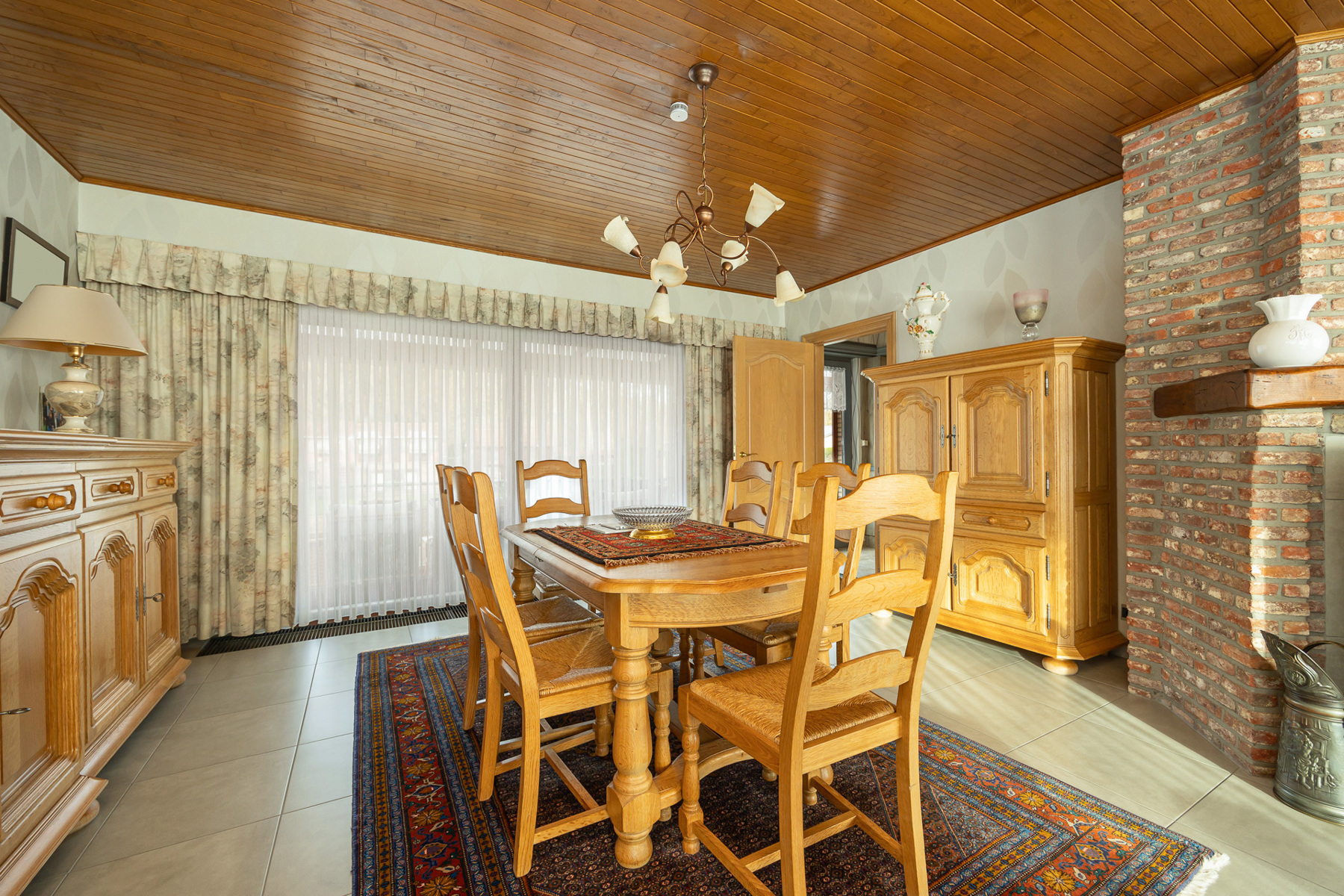 SPLITLEVEL VILLA OP 4.628m² MET WIJDS UITZICHT - foto 3