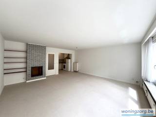 Dit gezellige appartement gelegen tussen de Grote Markt en de Veemarkt bevindt zich op de eerste verdieping van een kleinschalig gebouw in...