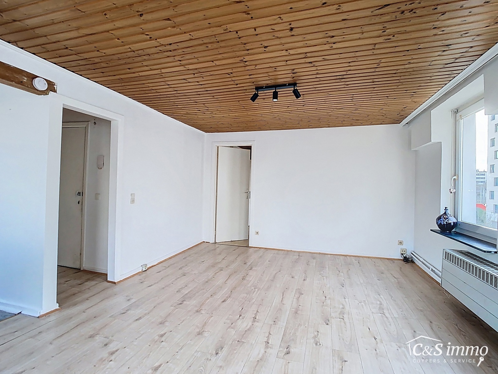 Te huur: Licht en gezellig appartement in hartje Antwerpen - foto 3