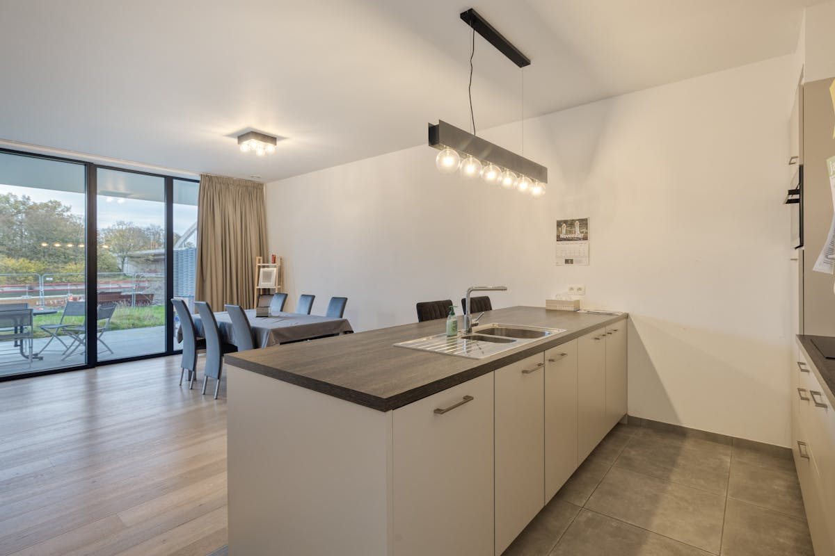 Appartement met Leiezicht te koop in Sint-Eloois-Vijve - foto 5